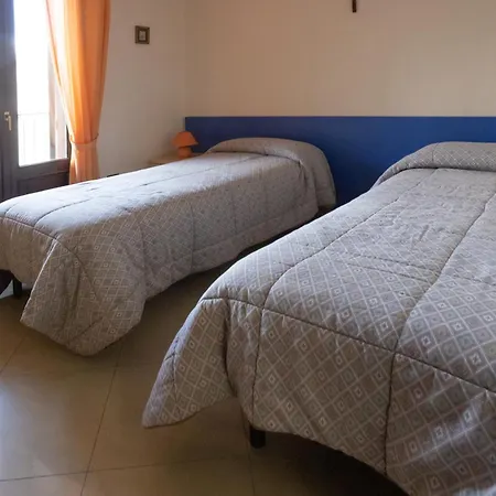 Etna Mangano Tatil Evi