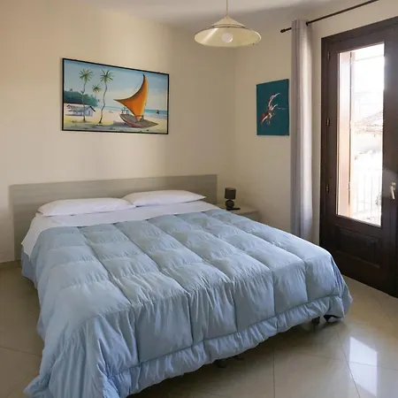 Etna Mangano Tatil Evi